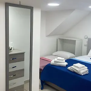 Donna Carme' Appartamento Napoli