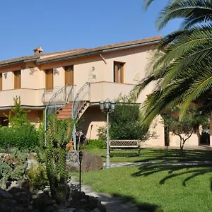 Agriturismo S´aranada Alloggio per agriturismo Marrùbiu